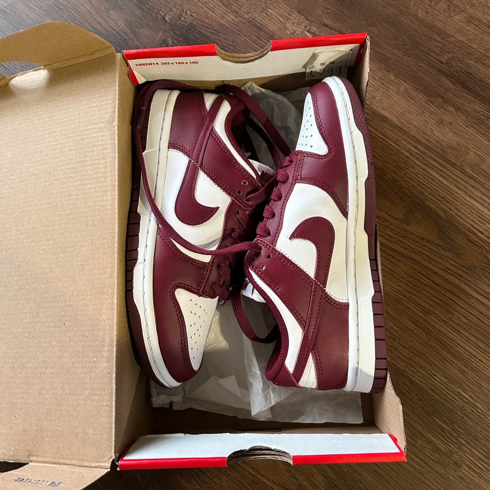 Nike Bordeaux Dunks